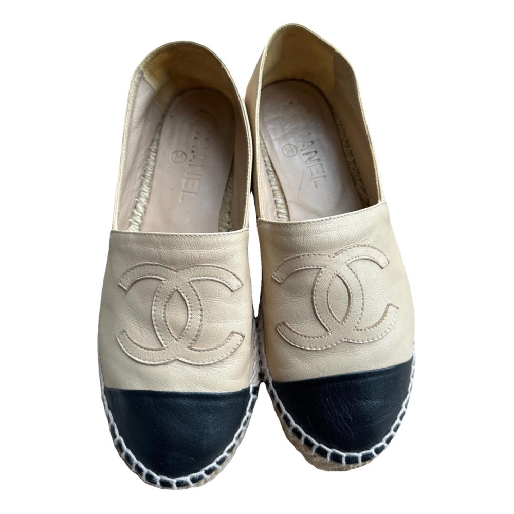 Chanel Women's Cream and Black Espadrilles